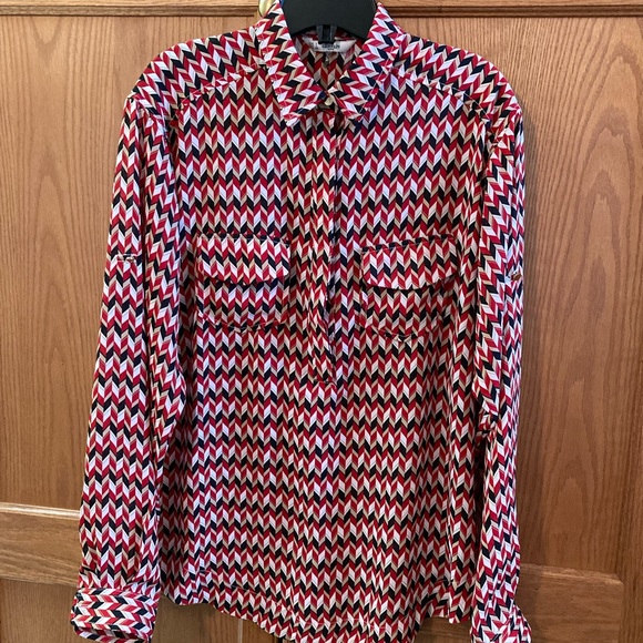 COPY - GRIFFLIN Dress style Henley blouse. Roll tab sleeves Made in Canada Size… - Picture 1 of 7